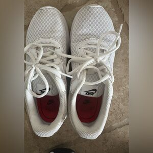 Nike white tennis shoes